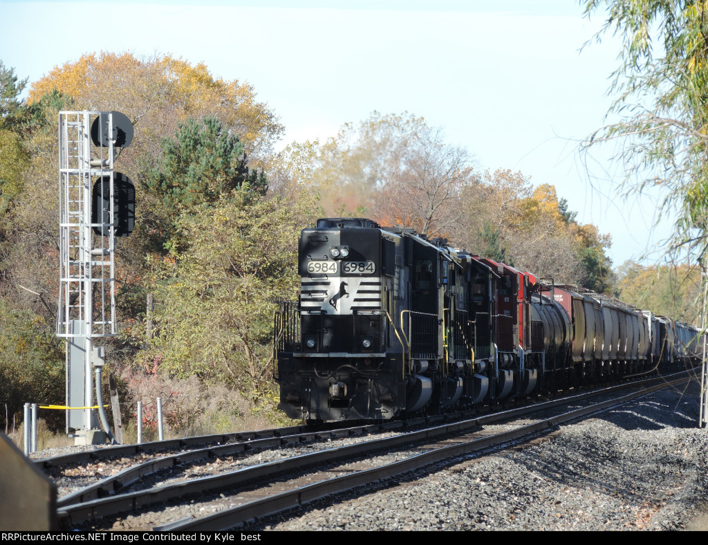 NS 6984 on H52